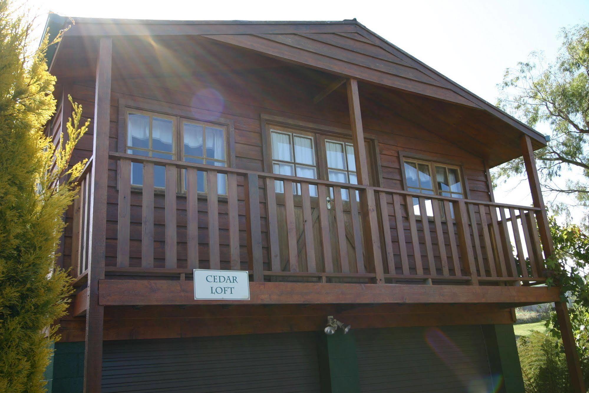 Cedar Cottages Blackmans Bay Екстериор снимка