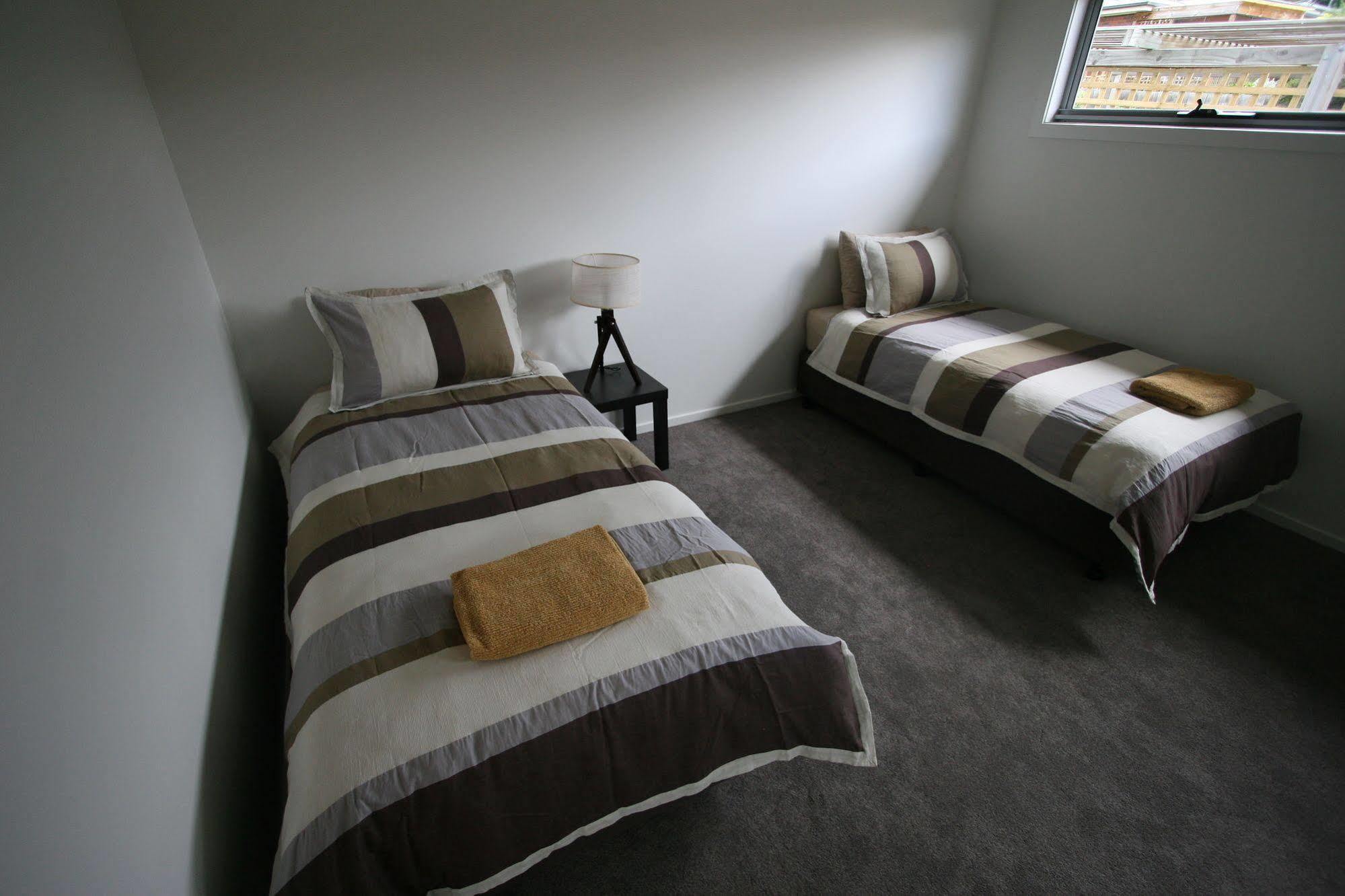 Cedar Cottages Blackmans Bay Екстериор снимка