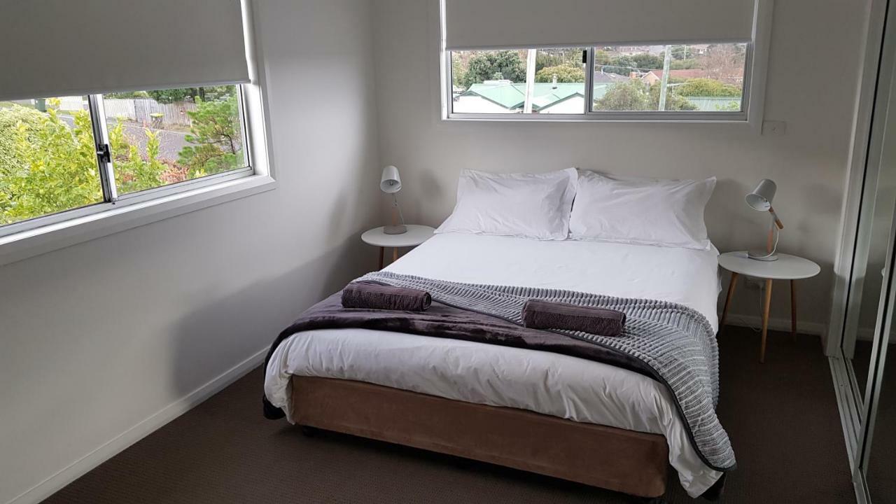 Cedar Cottages Blackmans Bay Екстериор снимка