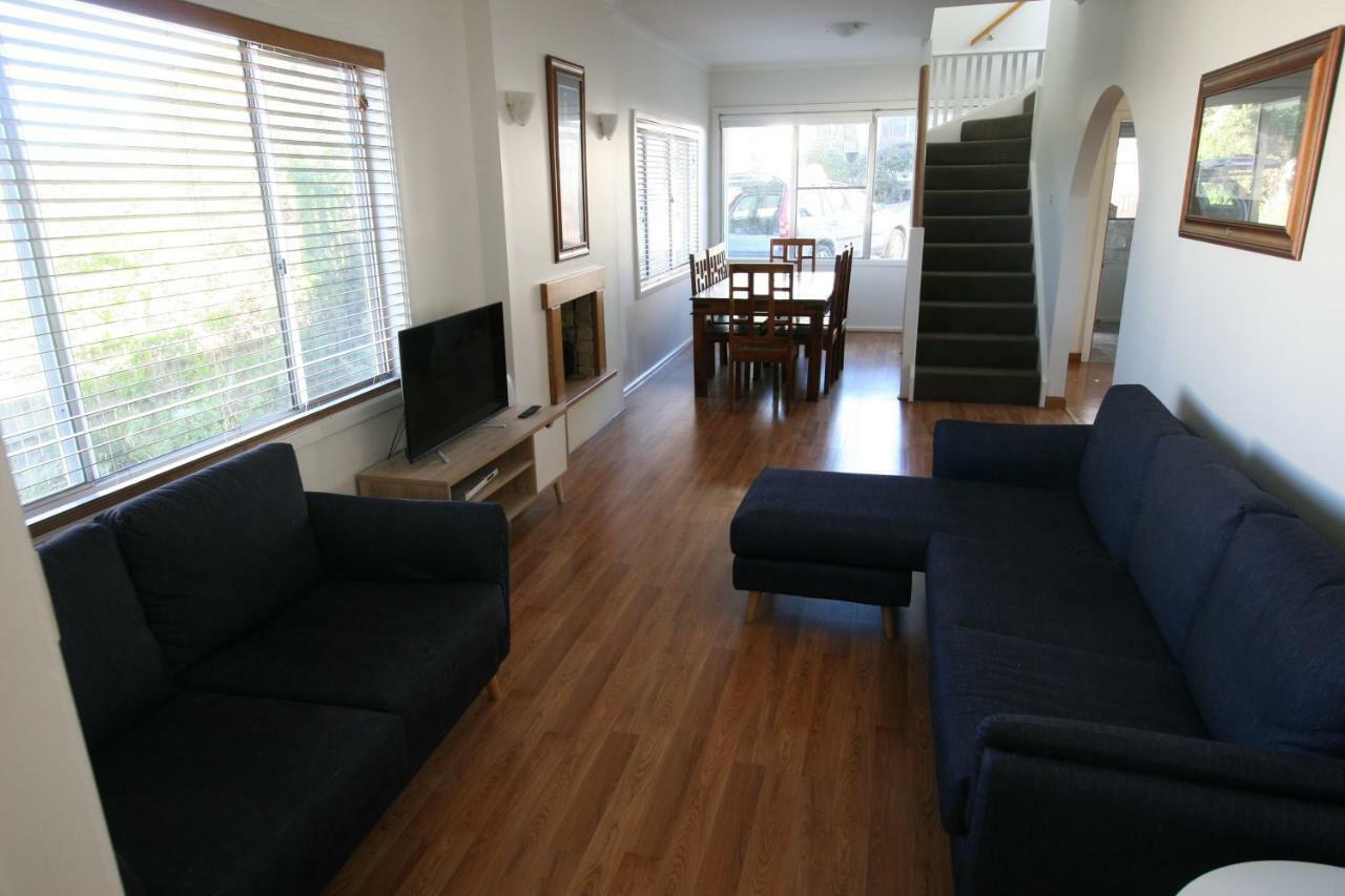 Cedar Cottages Blackmans Bay Екстериор снимка